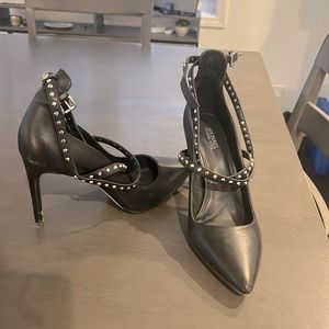 Michael Kors black leather studded wrap pumps. Size 7.5